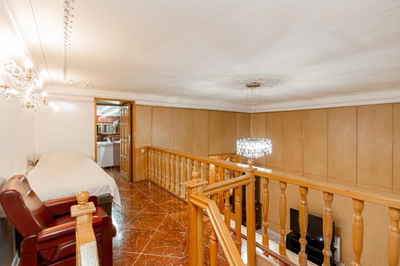 Rustaveli Downtown Aparthotel Tbilisi Buitenkant foto